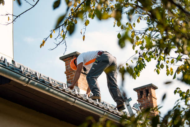Best Slate Roofing Contractor  in Combined Locks, WI